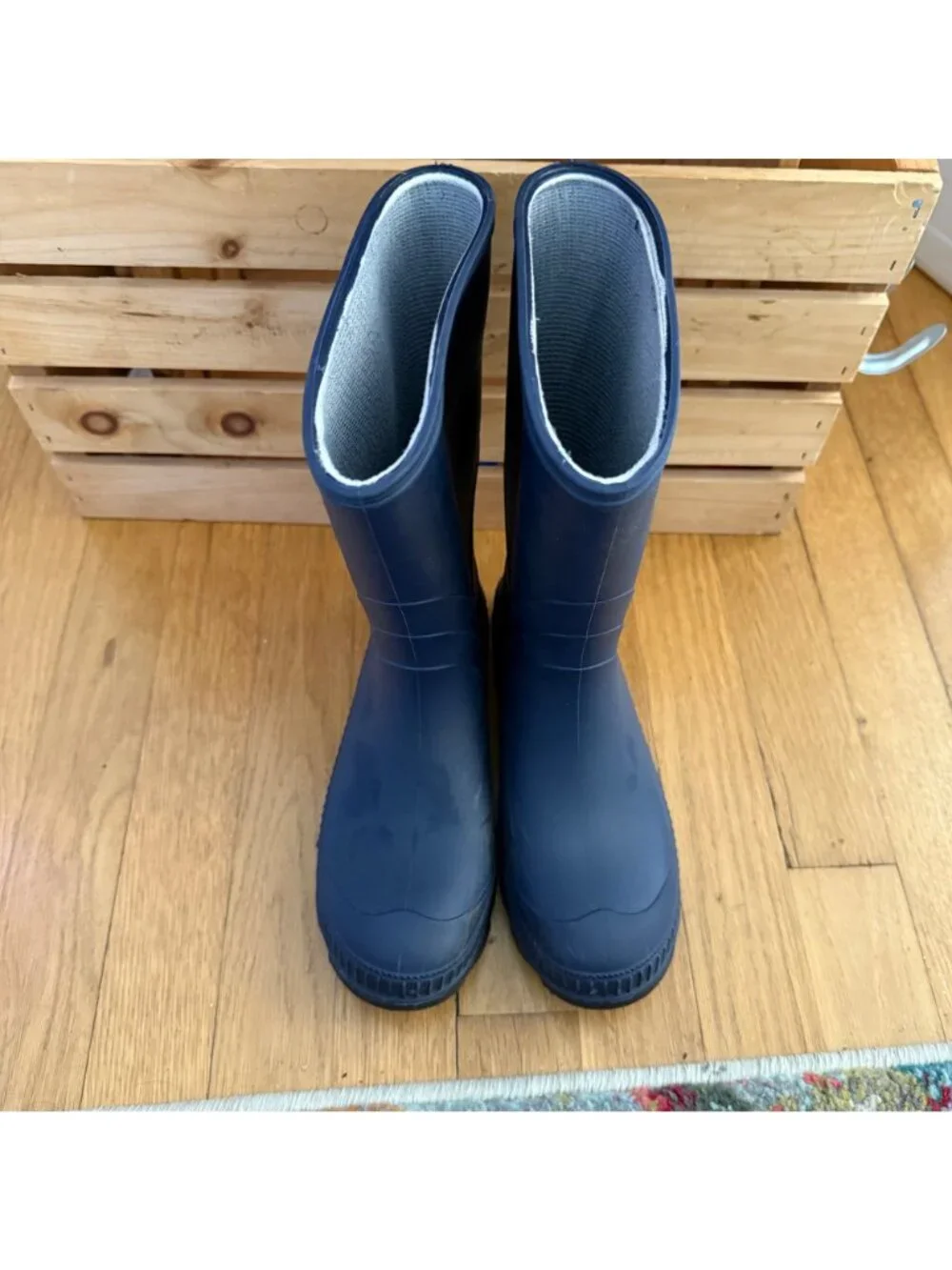 Kamik Boys Size 4 Navy Black Waterproof Rubber Knee High Outdoor Rain Boots
